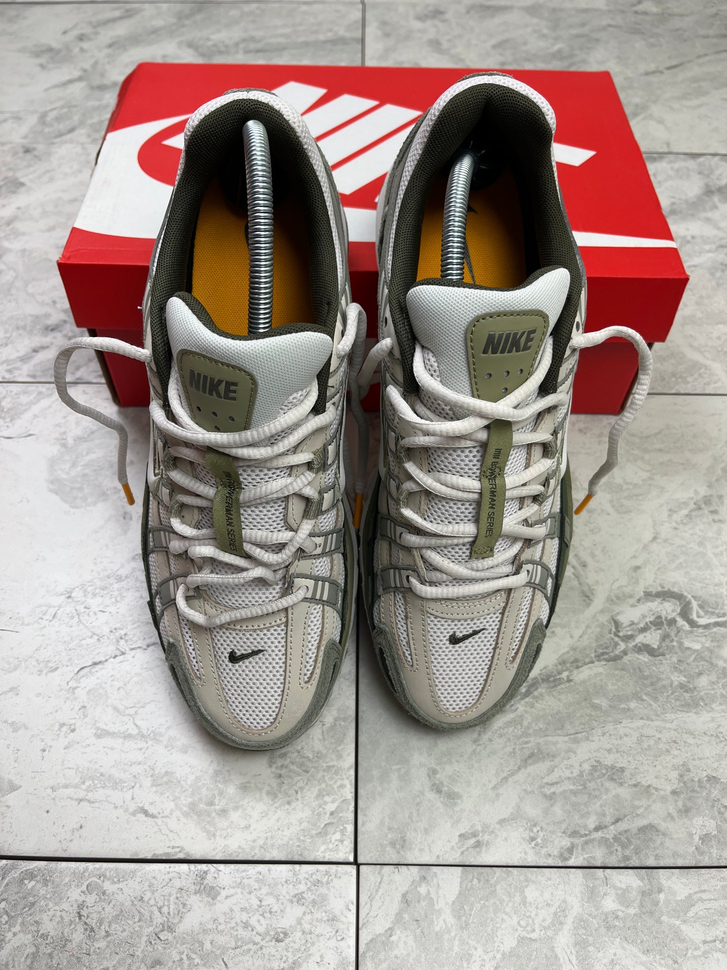 Nike P6000- Cargo Khaki
