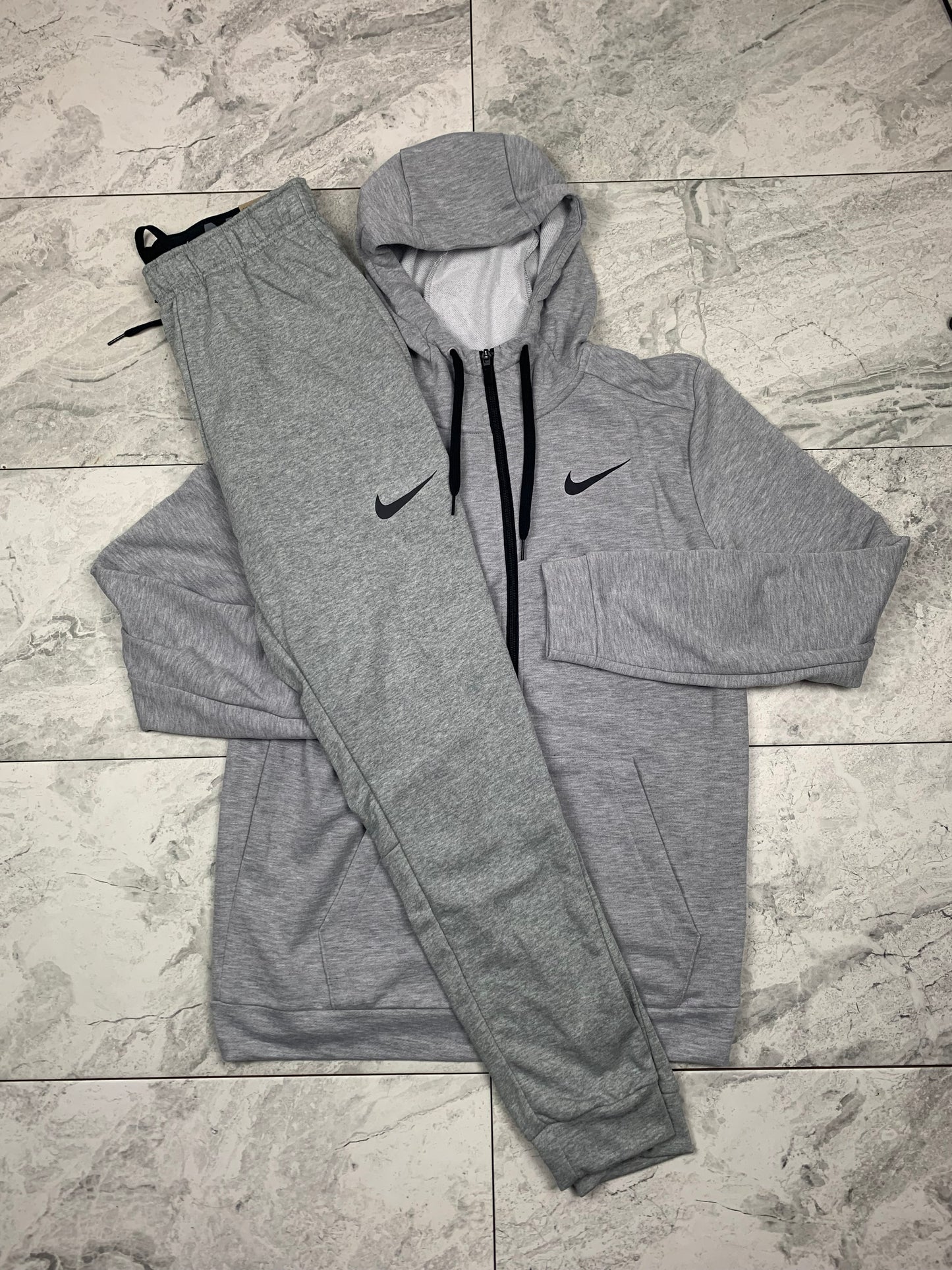 Nike pro tracksuit grey