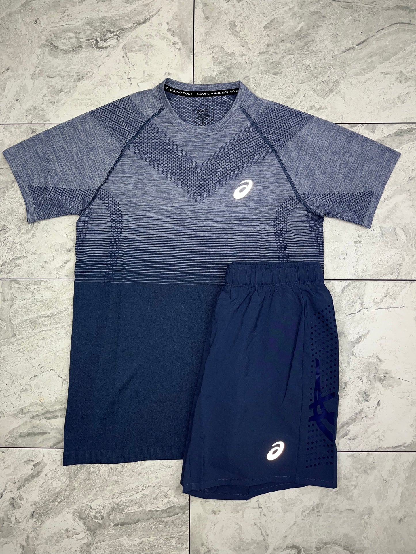 Asics seamless shorts set - Thunder blue