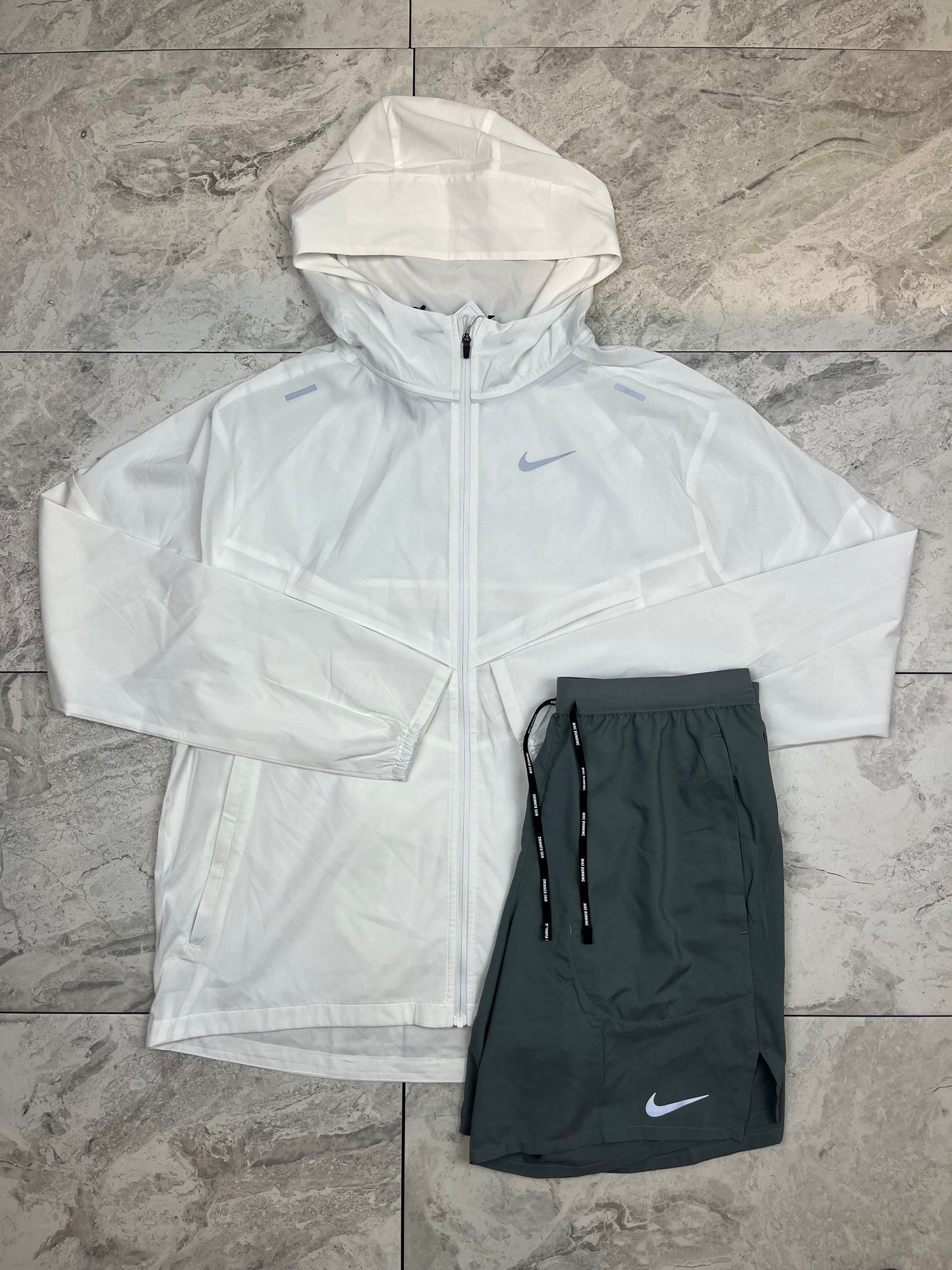 Nike UV Windbreaker set - Ice white/grey