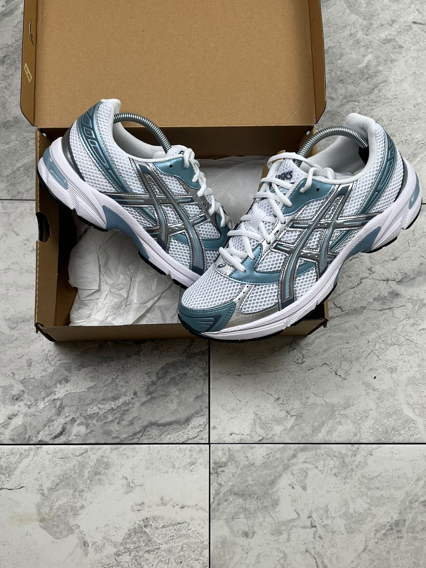 ASICS gel 1130 White/Sharkskin