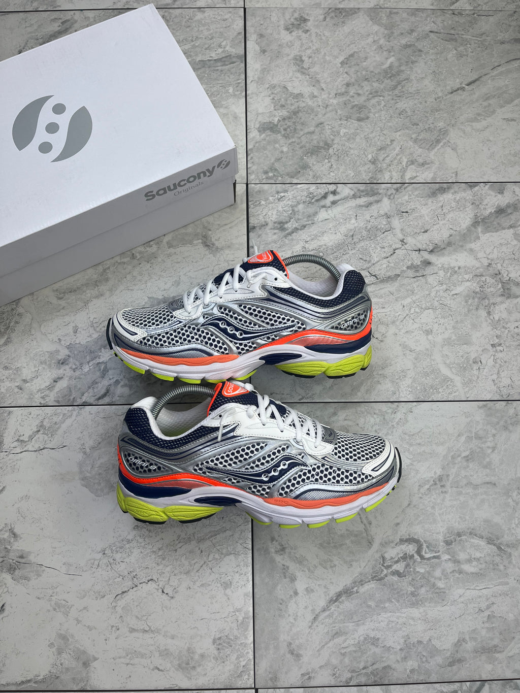 Saucony pro grid omni 9 - Sunrise Orange
