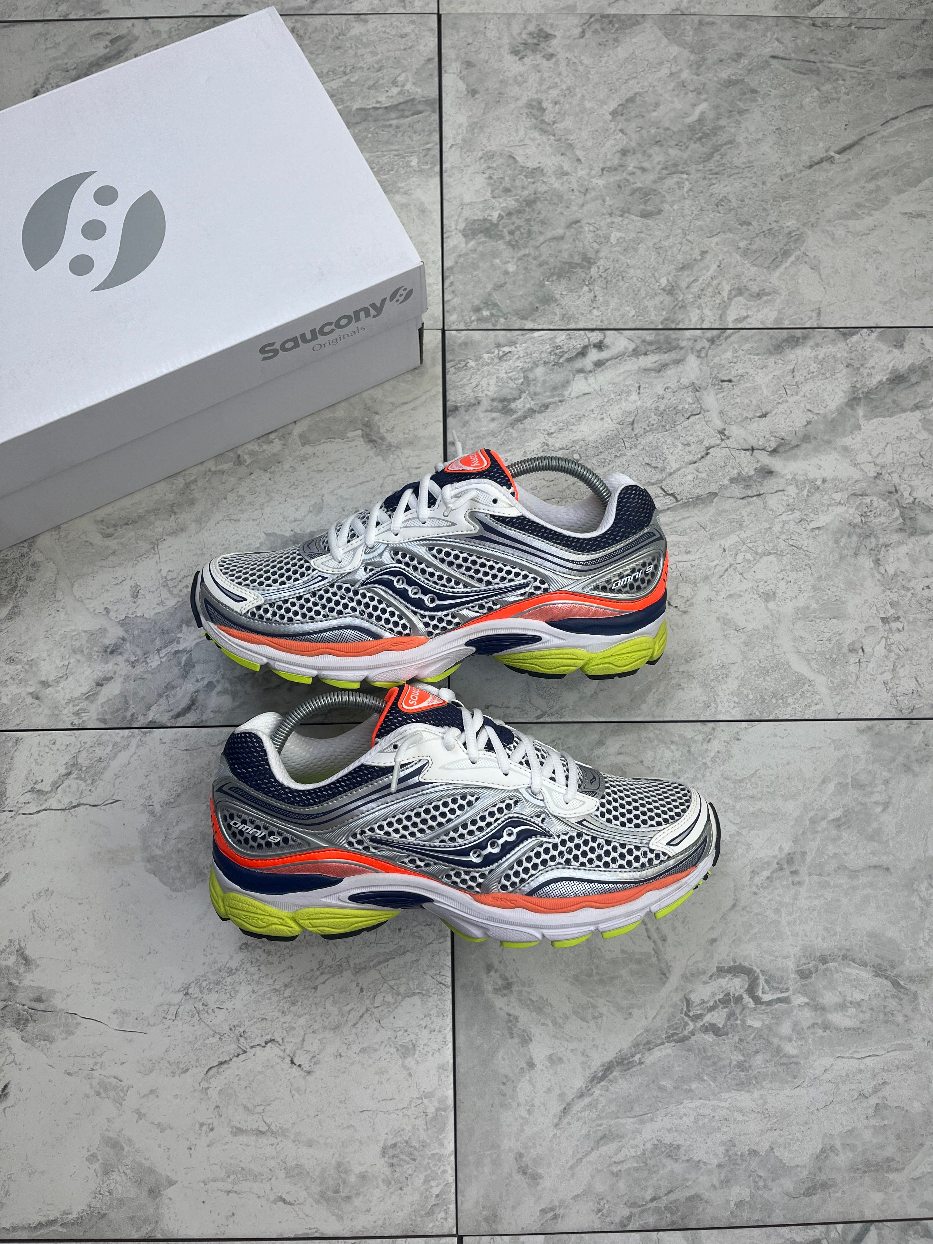Saucony pro grid omni 9 - Sunrise Orange