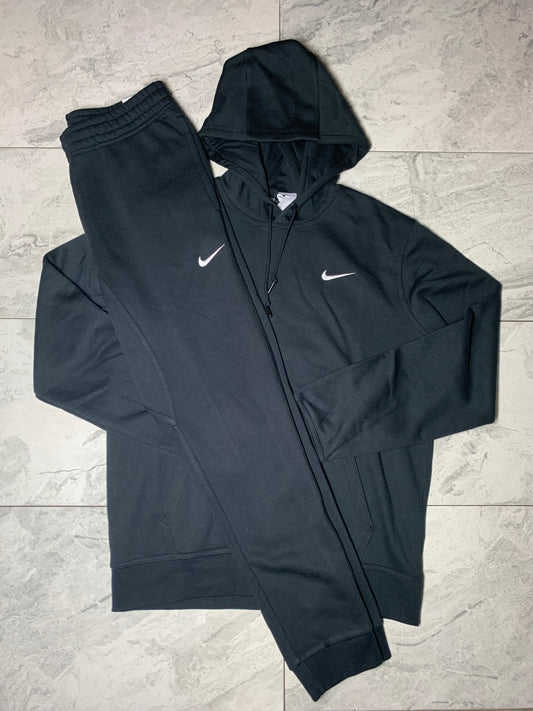 Nike club tracksuit black
