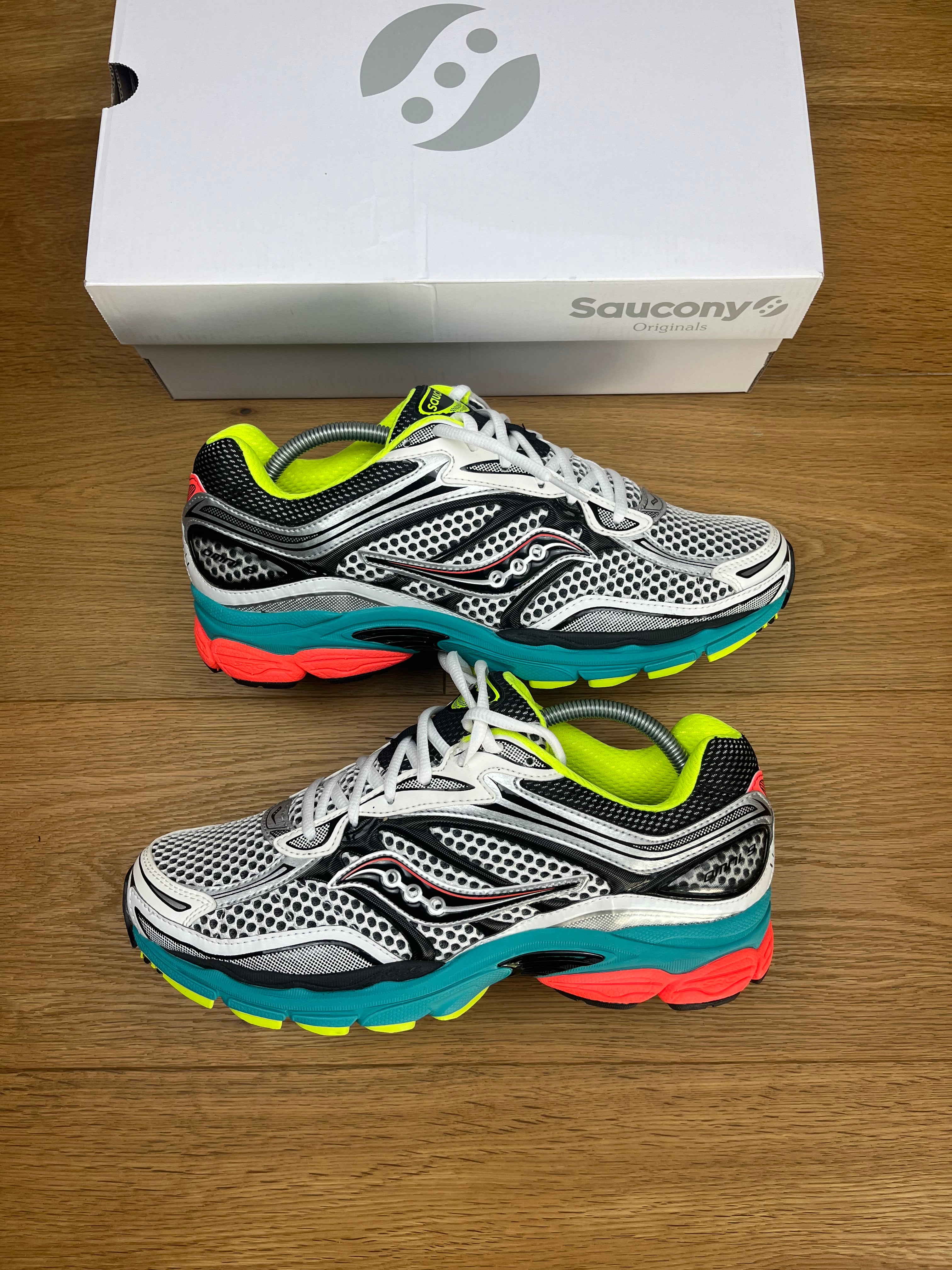 Saucony Progrid omni 9 - Mutant