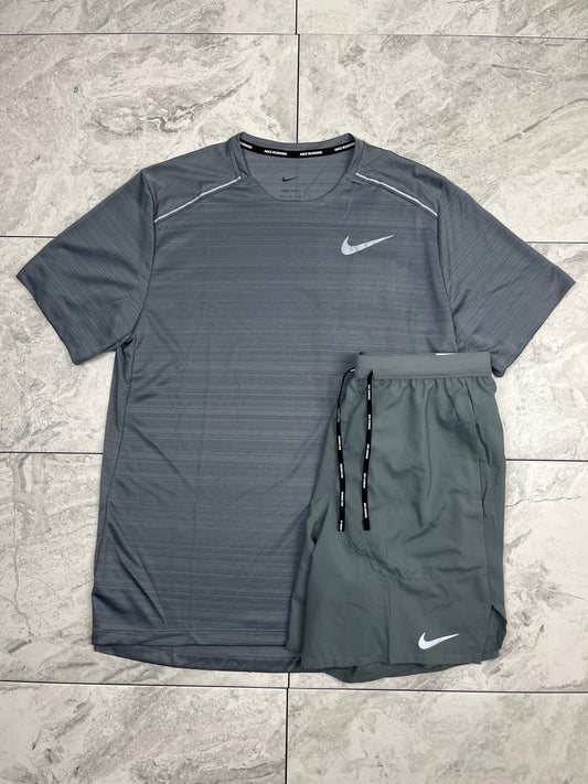 Nike miler set grey