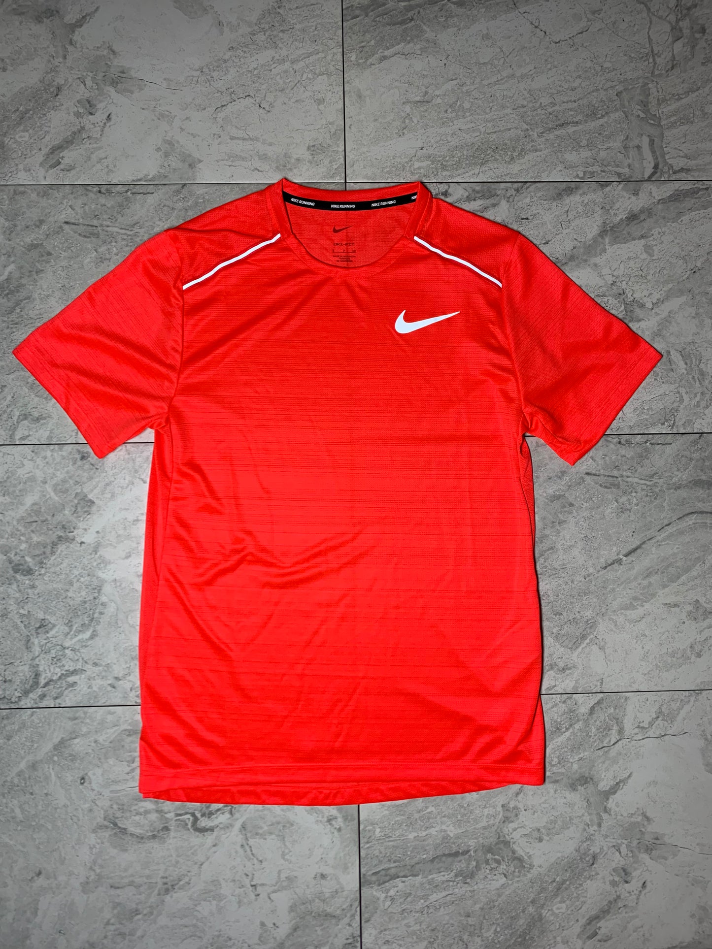 Nike miler set crimson red