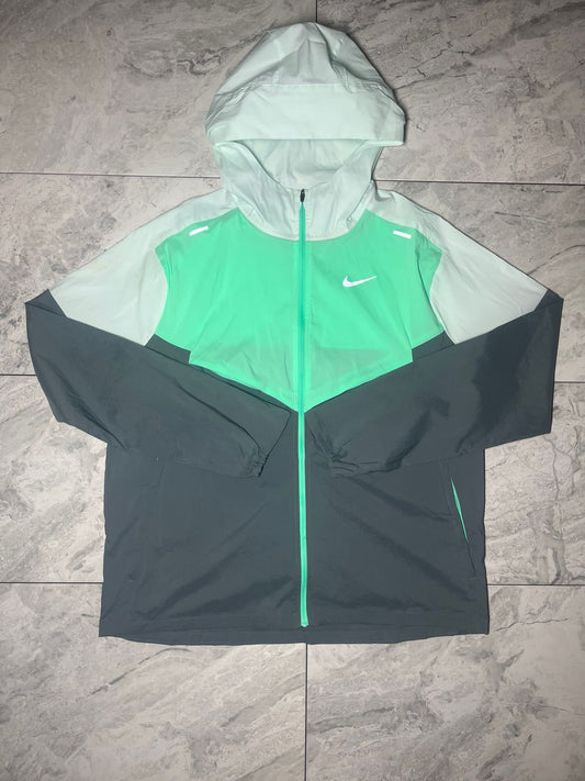 Nike mint windbreaker