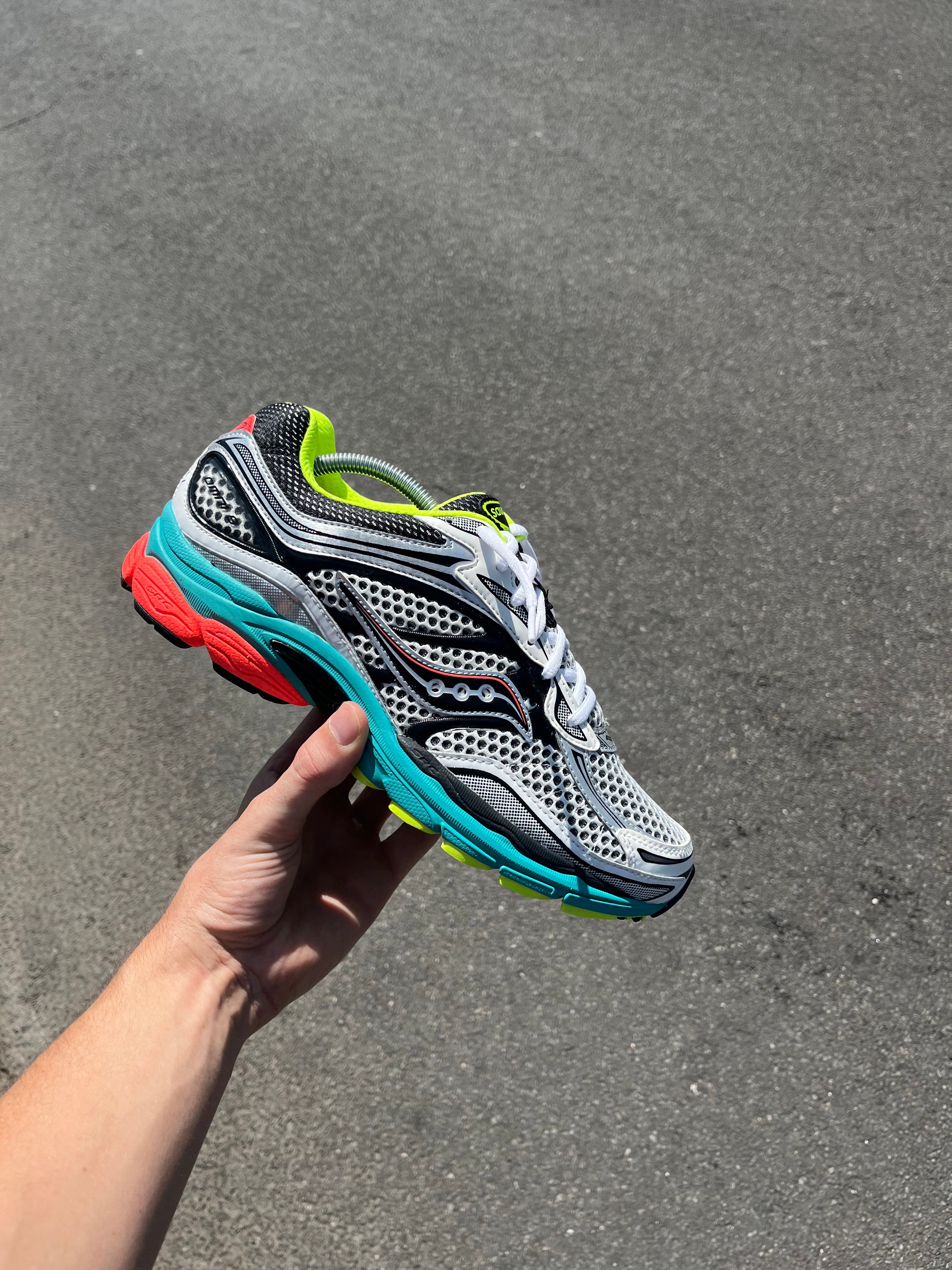 Saucony Progrid omni 9 - Mutant