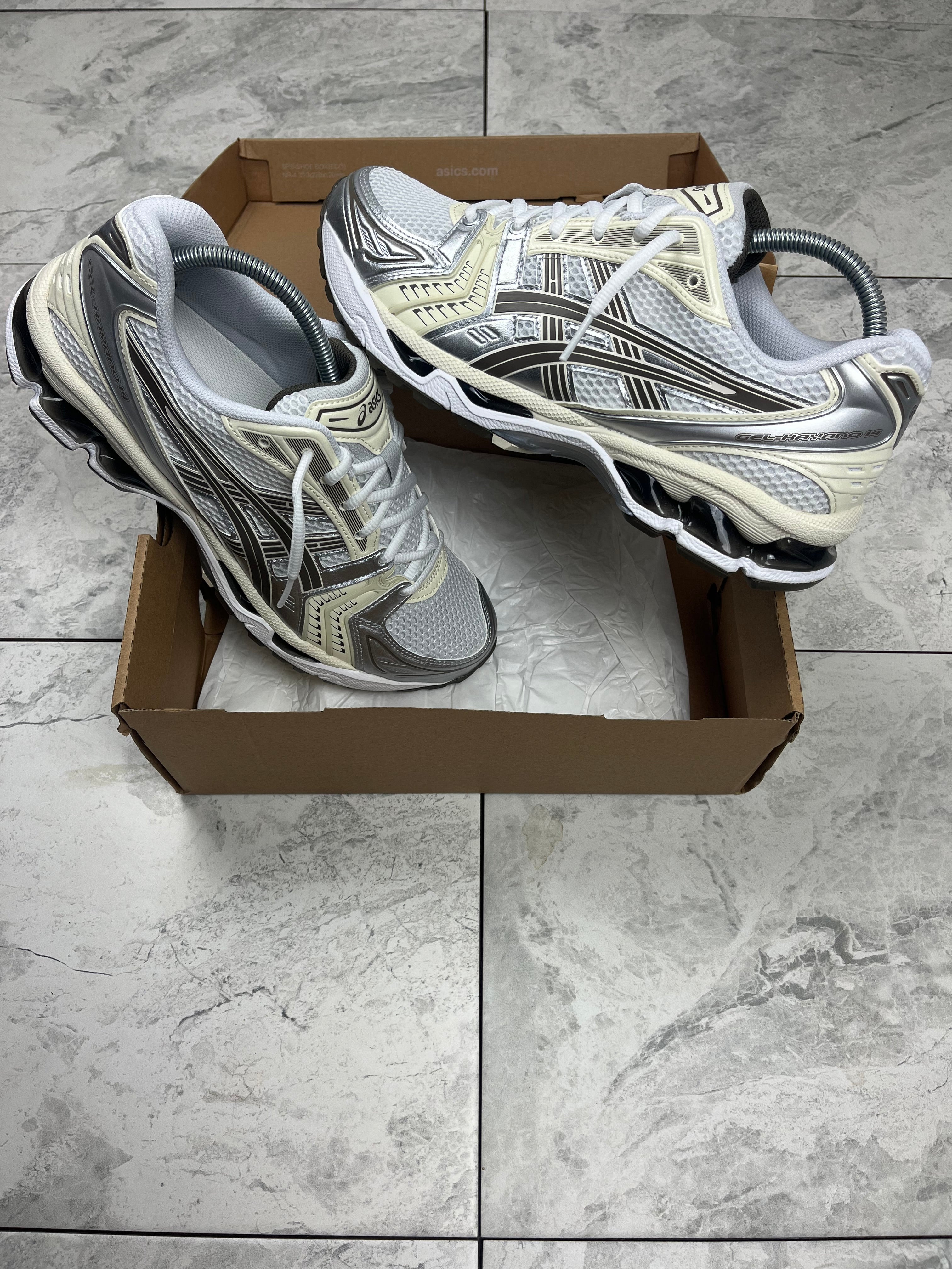ASICS gel kayano 14 White/Ivory