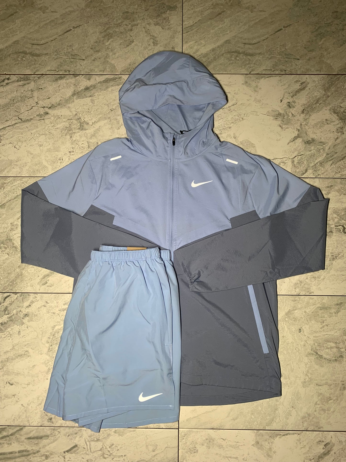 Nike windbreaker set colbat bliss