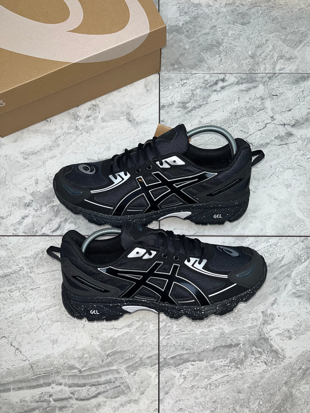 Asics Gel Venture 6 - Black/Pure silver