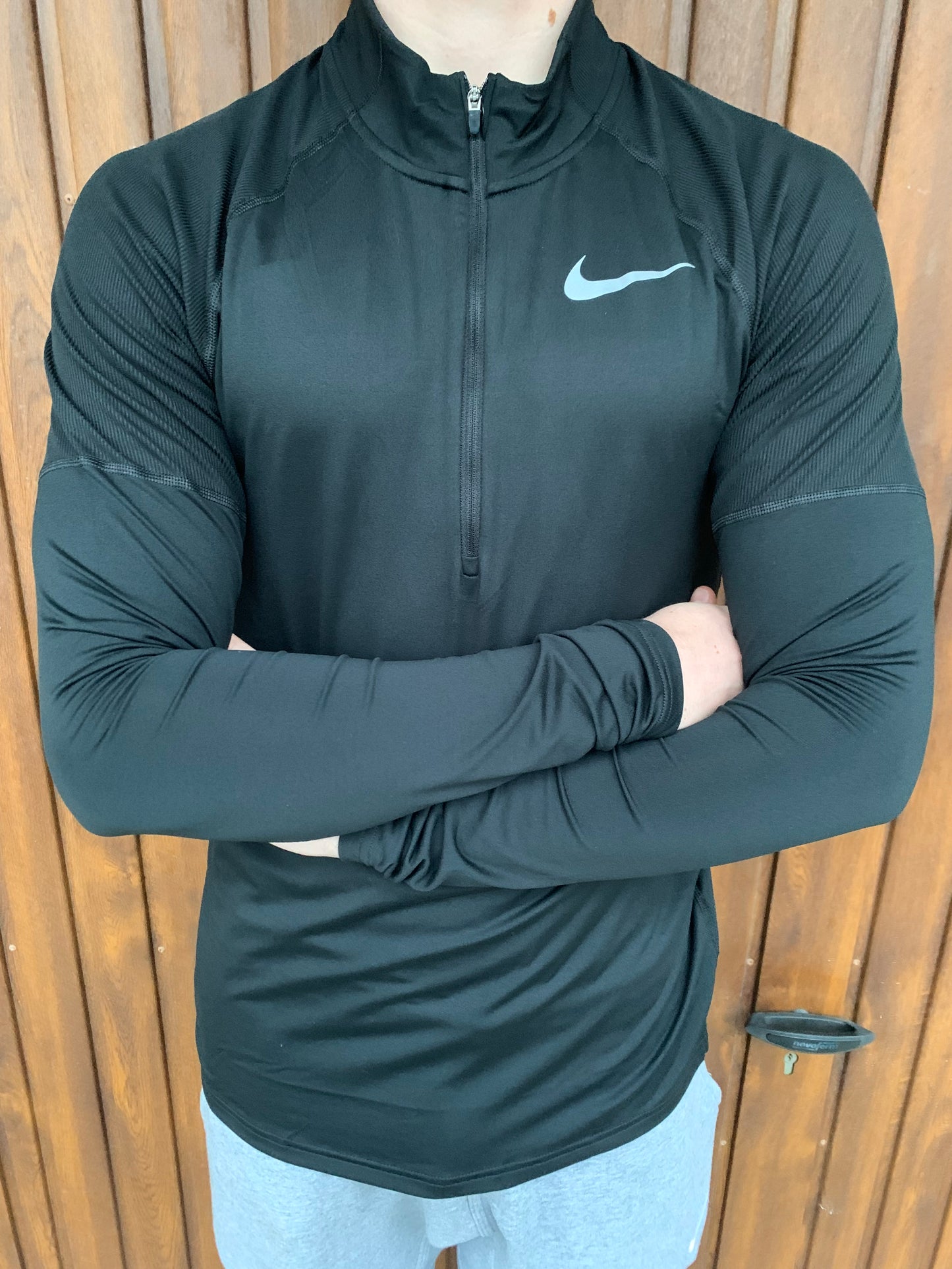 Nike element 2.0 half zip black