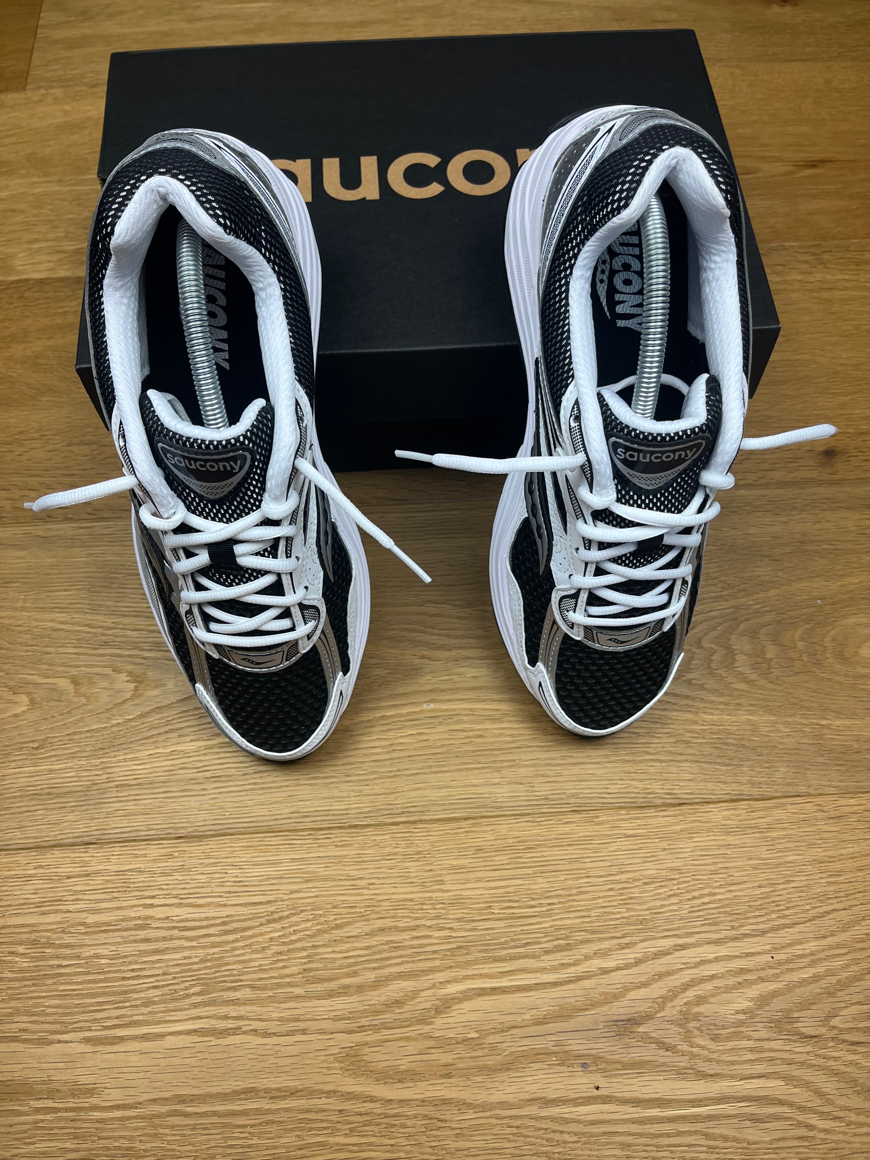 Saucony progrid omni 9 - Black/White