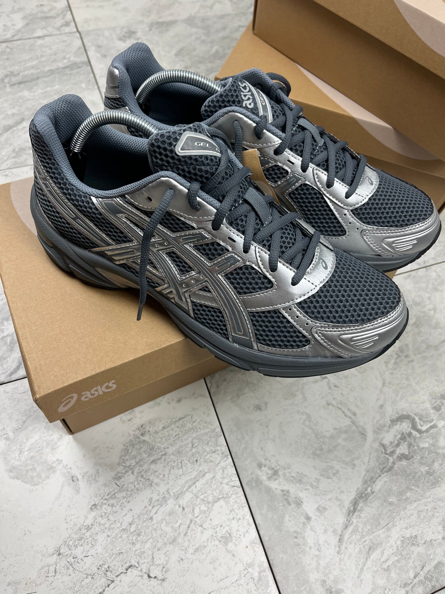 ASICS gel 1130- Steel Grey/Pure silver