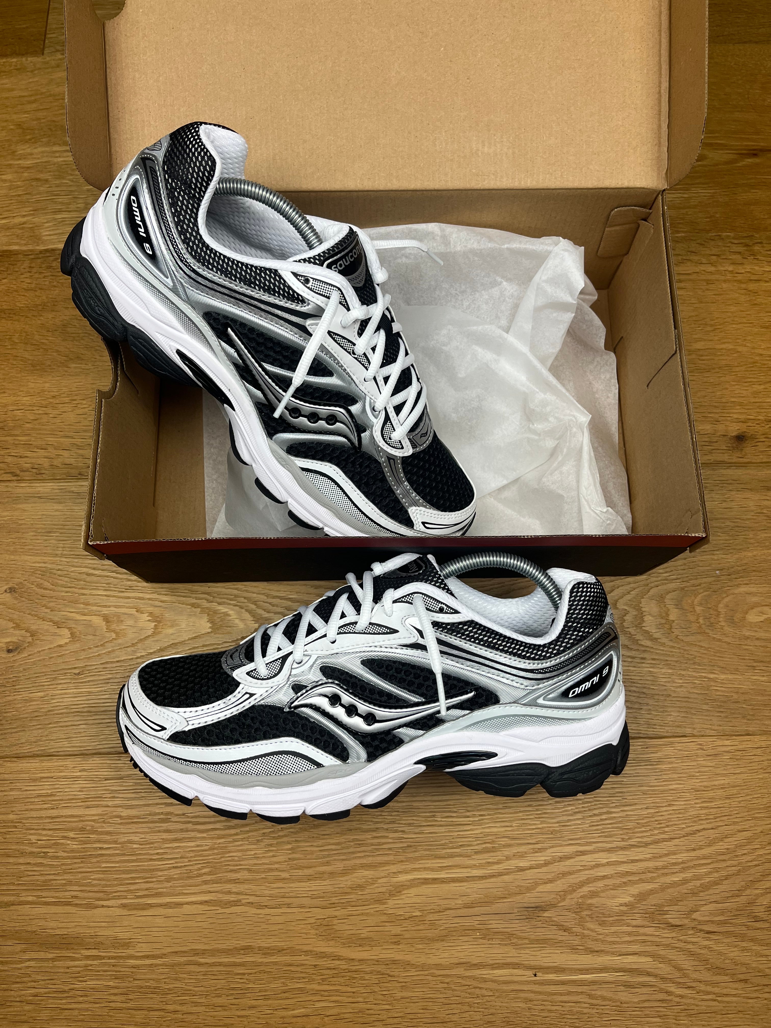 Saucony progrid omni 9 - Black/White